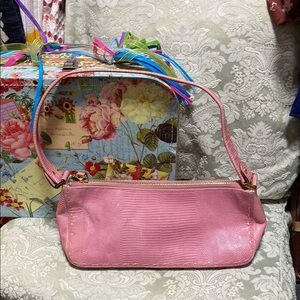 Kate Spade Pink Shoulder Bag with Classic Design